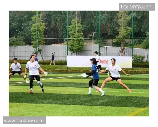 上海飞盘队的拼搏之路极限运动会特别报道展现青春激情与团队精神 上海飞盘队的拼搏之路极限运动会特别报道展现青春激情与团队精神